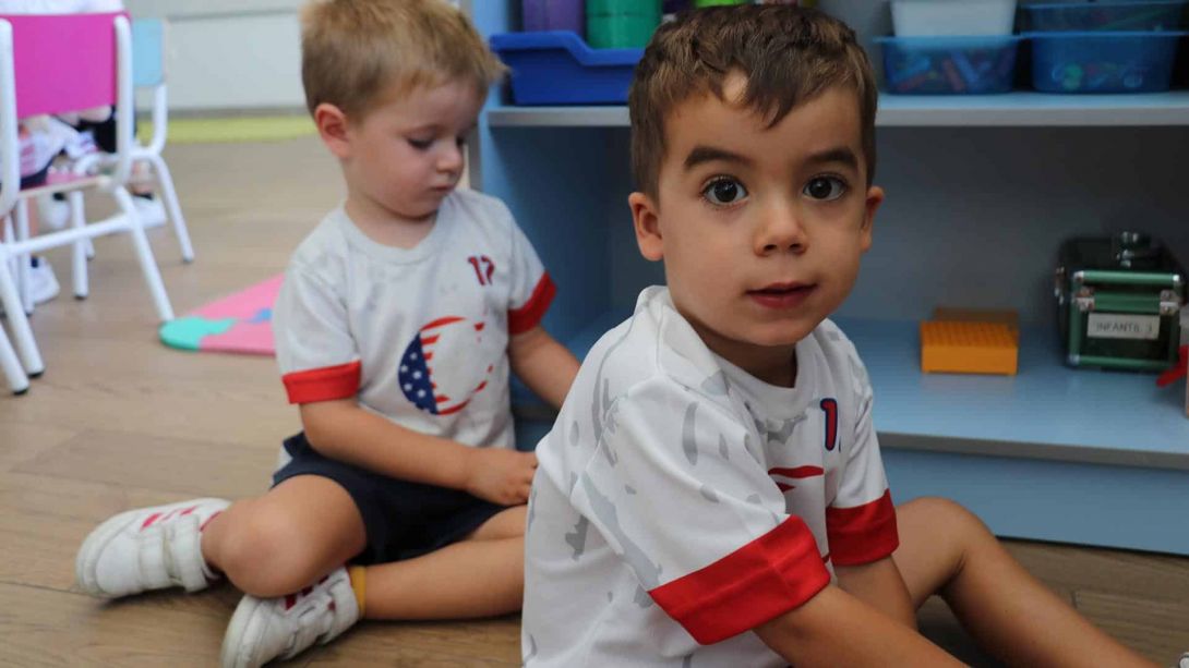 Casvi International American School image
