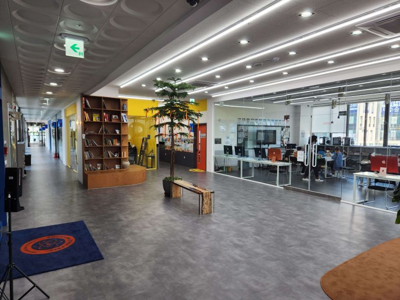 American STEM Prep Songdo image