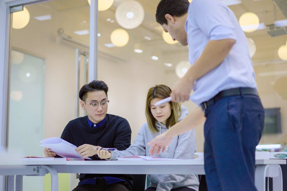 EngTop English Centre image